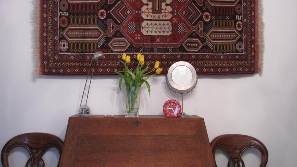 ホルムウッド ホームステイ ロンドン 部屋 写真